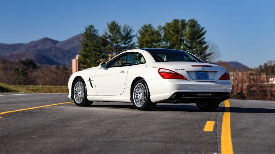2013 Mercedes-Benz R231 SL-Class - Image 2 of 31