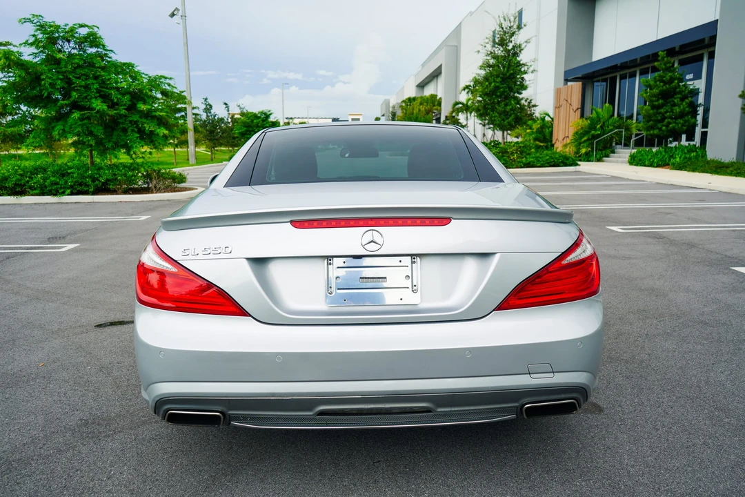 2013 Mercedes-Benz R231 SL-Class - Image 17 of 31