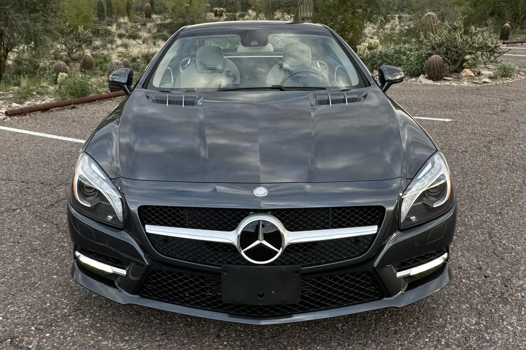 2013 Mercedes-Benz R231 SL-Class - Image 2 of 31