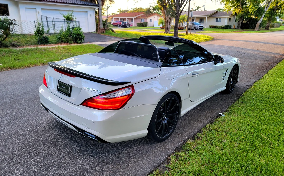2013 Mercedes-Benz R231 SL 63 & SL 65 AMG - Image 16 of 31