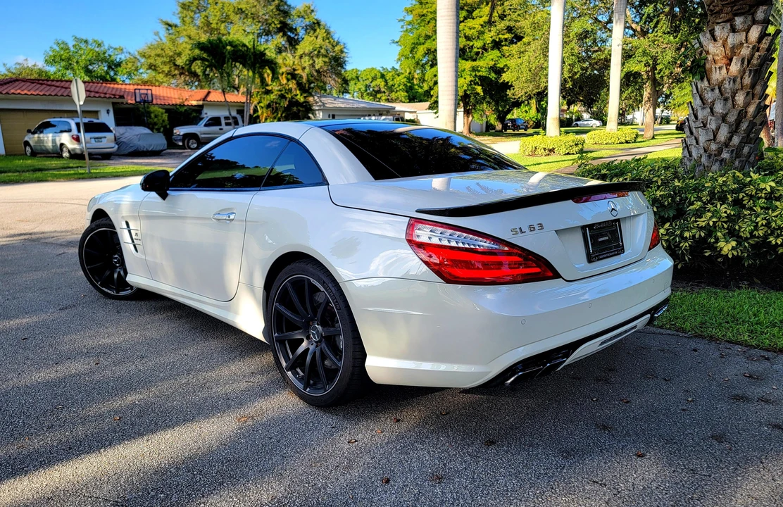 2013 Mercedes-Benz R231 SL 63 & SL 65 AMG - Image 27 of 31