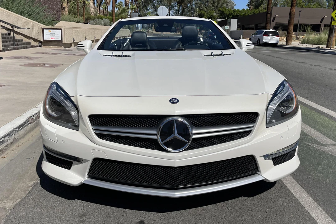 2013 Mercedes-Benz R231 SL 63 & SL 65 AMG - Image 2 of 18