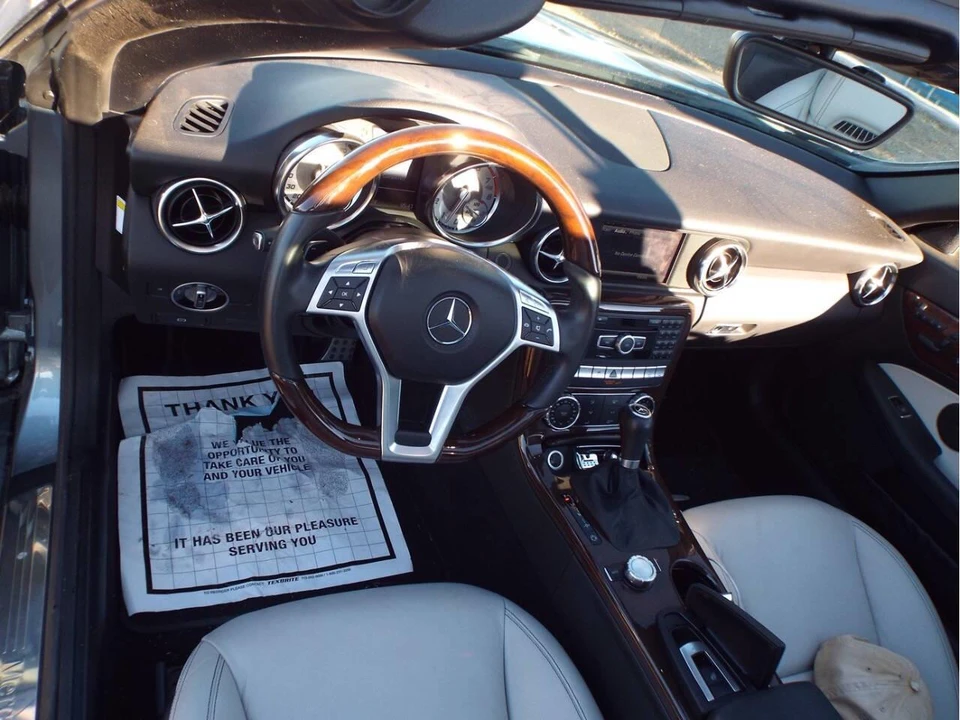 2013 Mercedes-Benz R172 SLK 55 AMG - Image 13 of 20