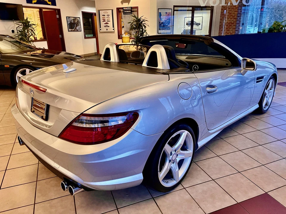 2013 Mercedes-Benz R172 SLC-Class - Image 17 of 31