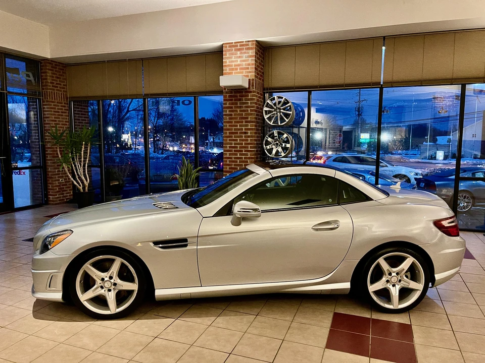 2013 Mercedes-Benz R172 SLC-Class - Image 9 of 31