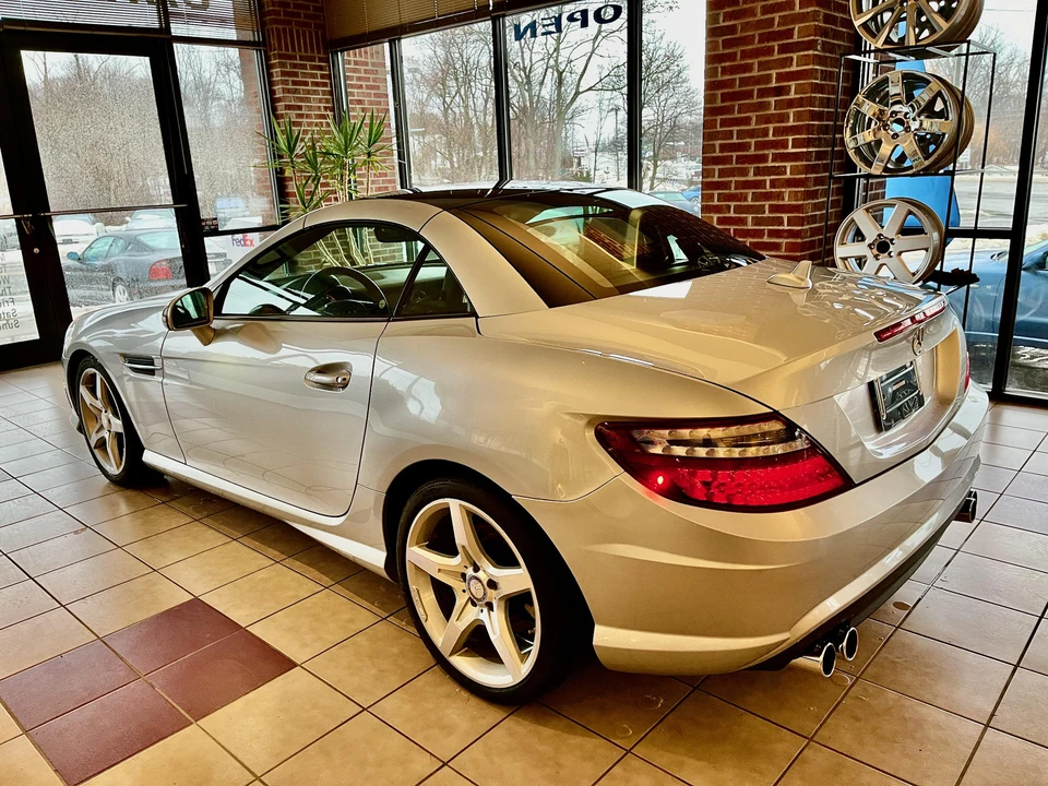 2013 Mercedes-Benz R172 SLC-Class - Image 11 of 31