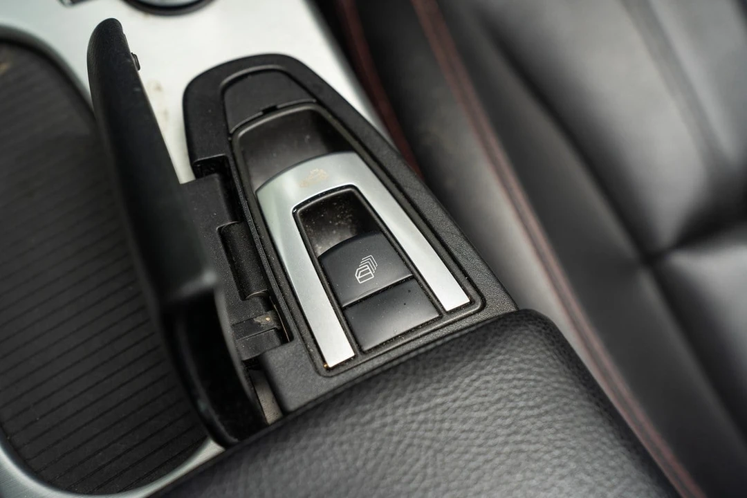 2013 Mercedes-Benz R172 SLC-Class - Image 18 of 30
