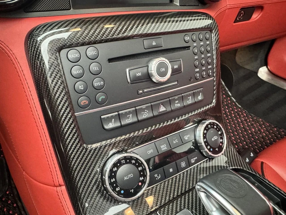 2013 Mercedes-Benz SLS AMG GT - Image 7 of 8