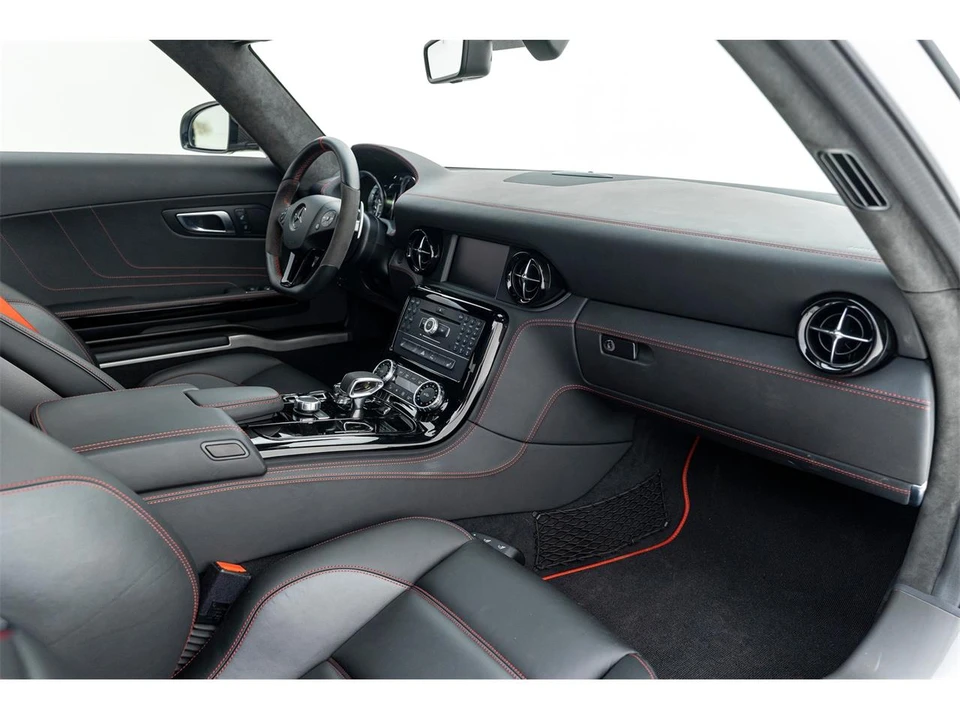 2013 Mercedes-Benz C197 SLS AMG - Image 10 of 29