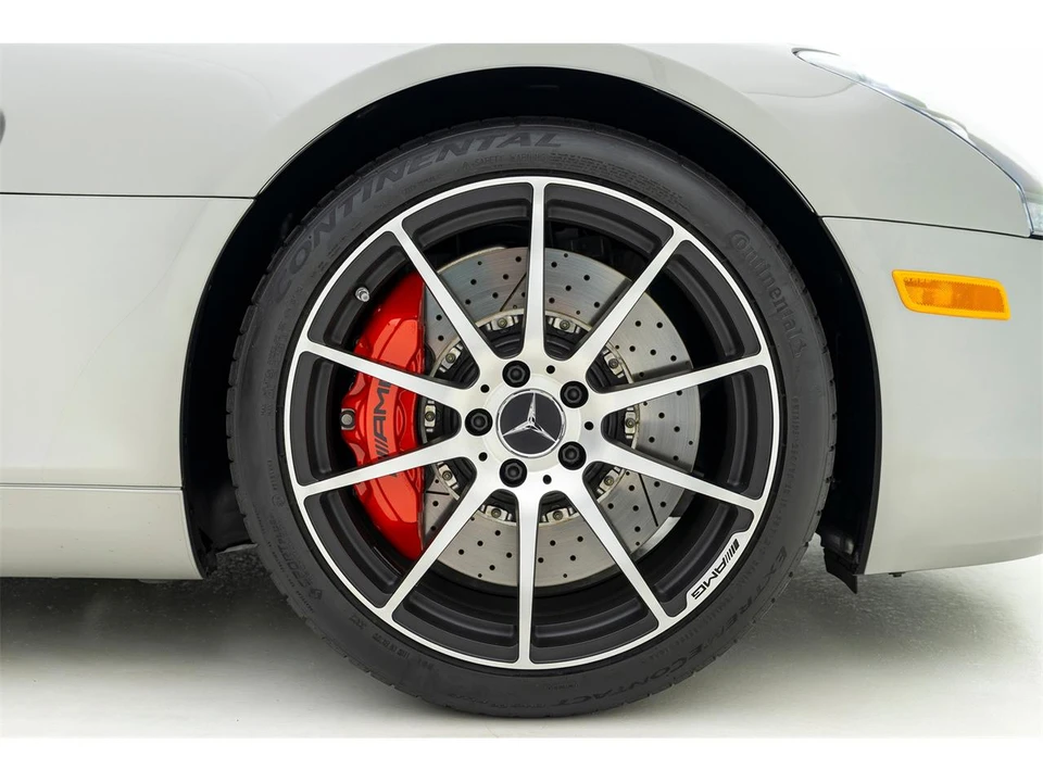 2013 Mercedes-Benz C197 SLS AMG - Image 14 of 29