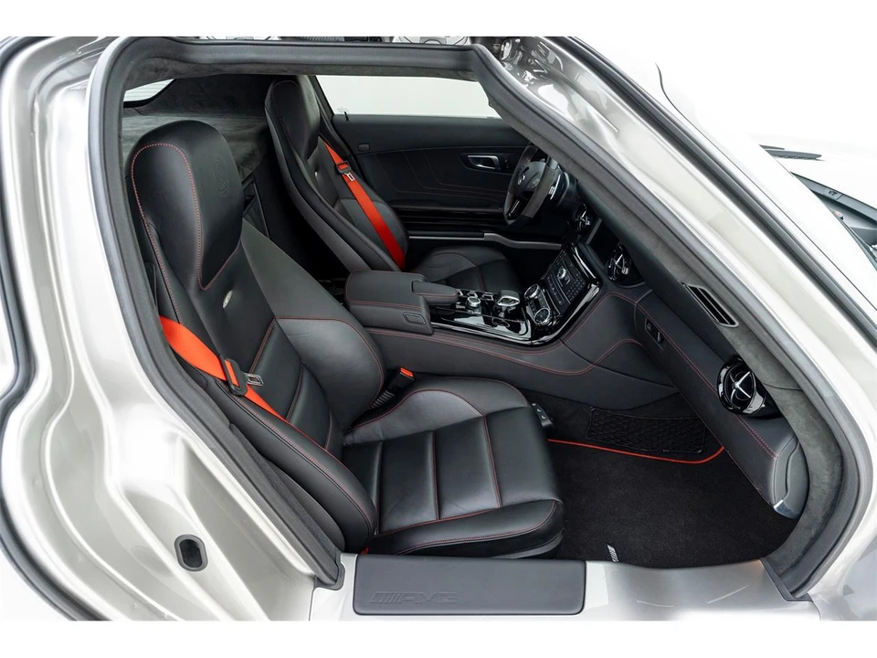 2013 Mercedes-Benz C197 SLS AMG - Image 11 of 29