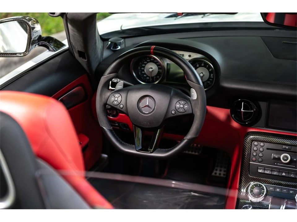 2013 Mercedes-Benz C197 SLS AMG - Image 27 of 31