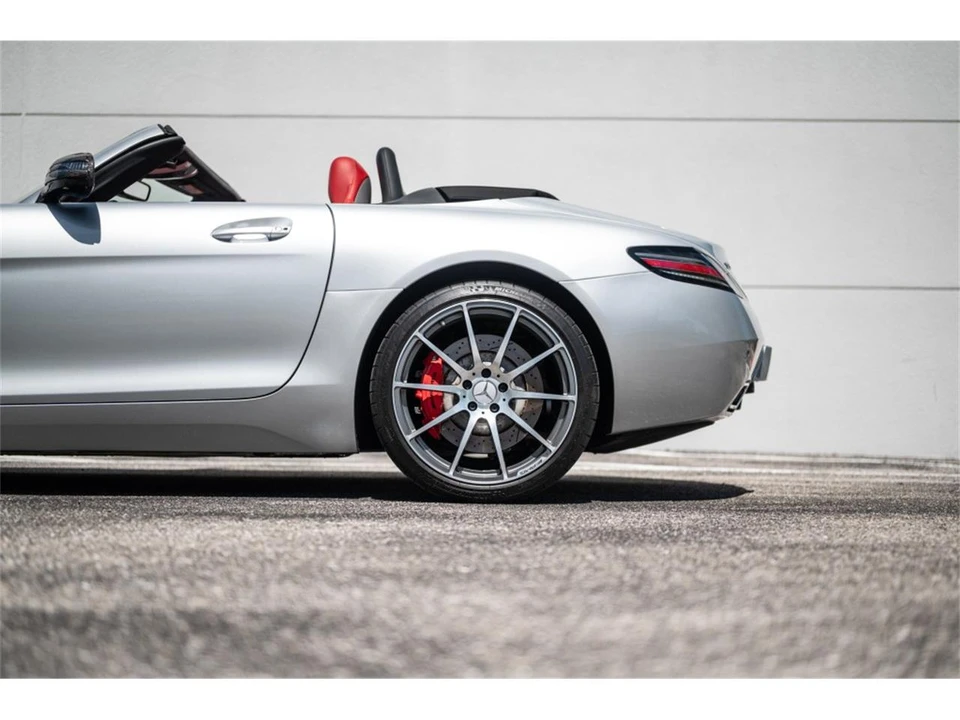 2013 Mercedes-Benz C197 SLS AMG - Image 18 of 31
