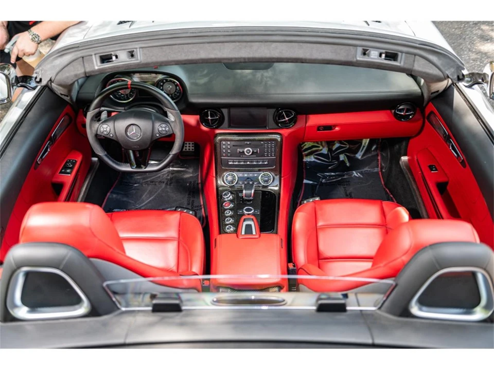 2013 Mercedes-Benz C197 SLS AMG - Image 26 of 31