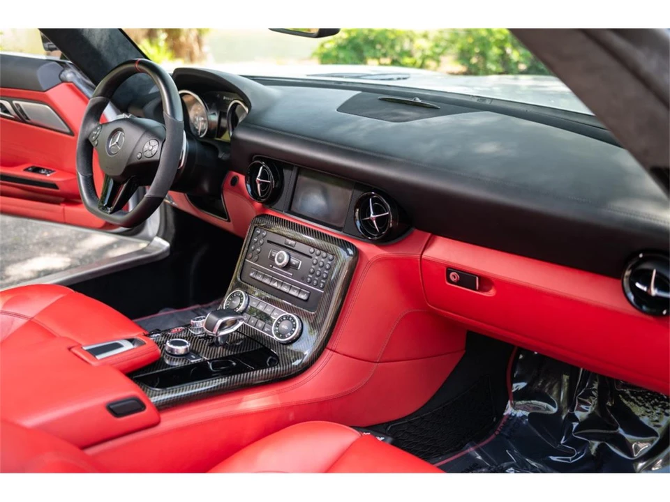 2013 Mercedes-Benz C197 SLS AMG - Image 30 of 31