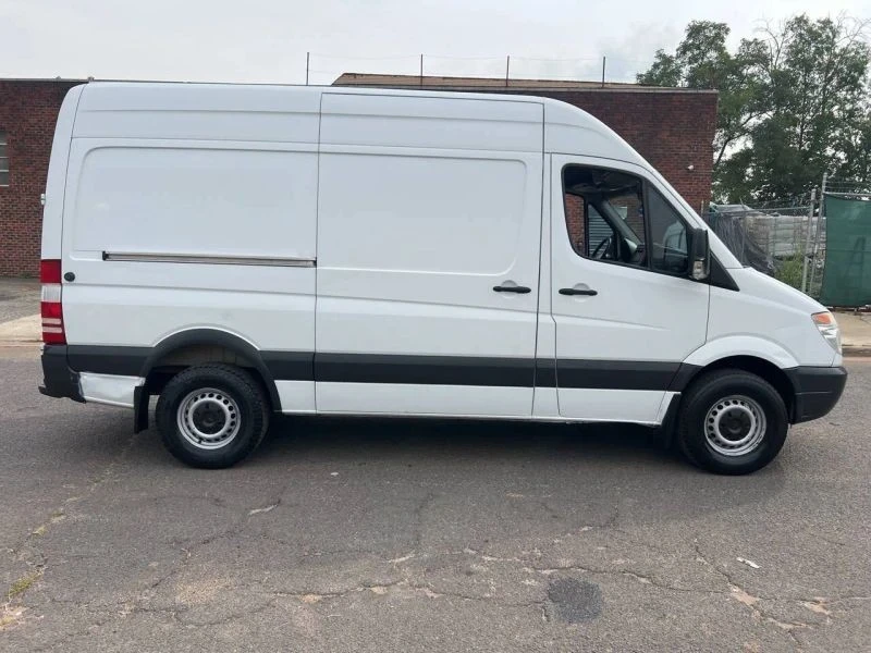 2013 Mercedes-Benz NCV3 Sprinter - Image 3 of 12