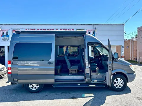 2013 Mercedes-Benz Sprinter 2500 Passenger Standard Roof w/144" WB Van 3D