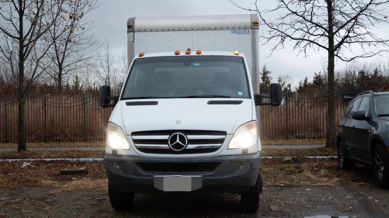 2013 Mercedes-Benz NCV3 Sprinter - Image 2 of 18