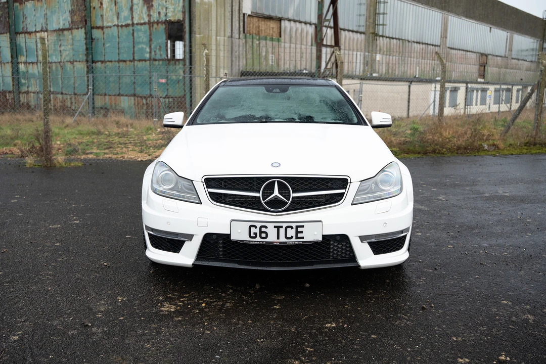 2013 Mercedes-Benz W204 C 63 AMG - Image 2 of 31