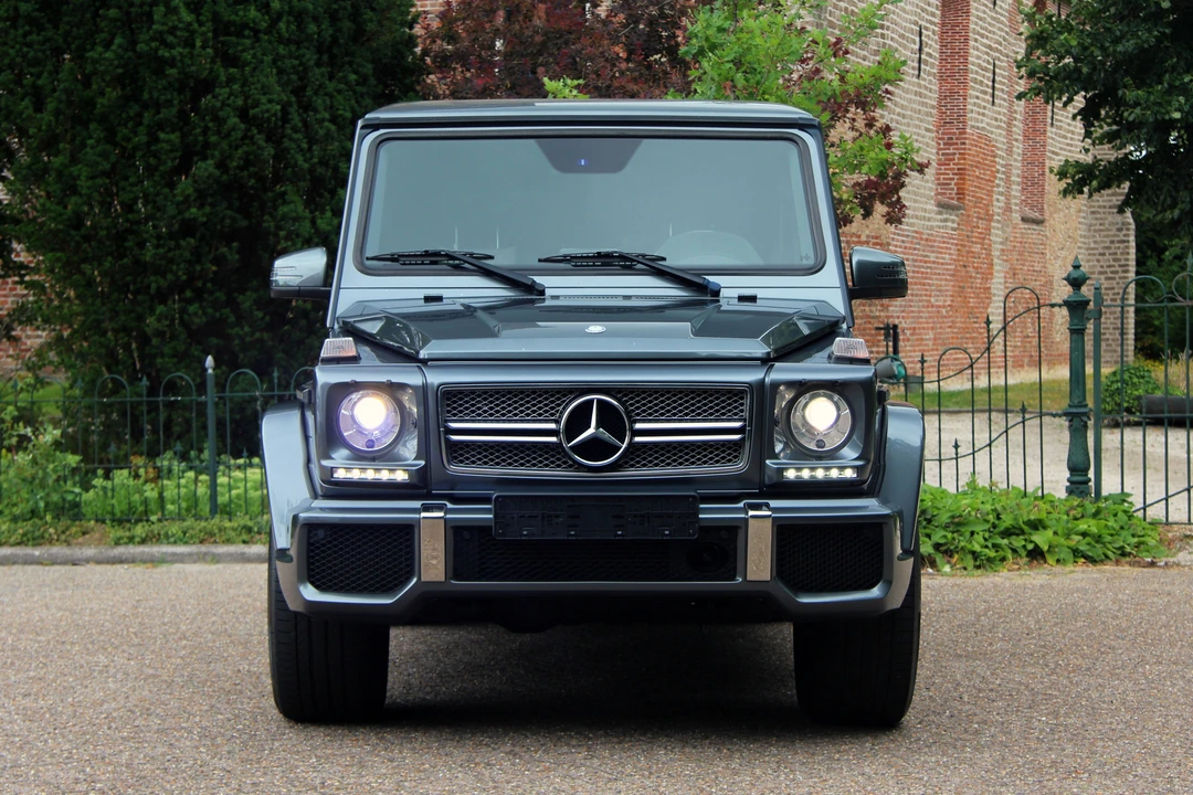2013 Mercedes-Benz W463 G 36 & G 55 & G 63 & G 65 AMG 1st Gen - Image 2 of 31