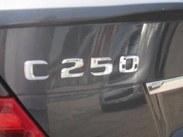 2013 Mercedes-Benz W204 C-Class - Image 7 of 17