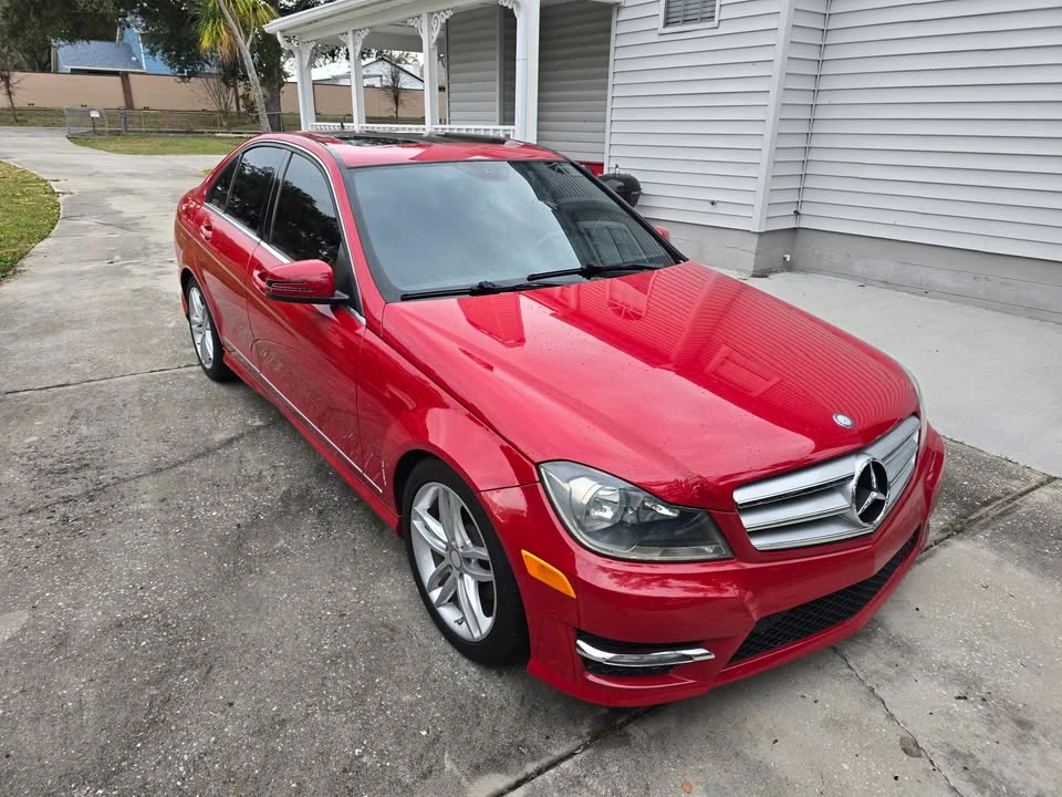 2013 Mercedes-Benz W204 C-Class - Image 2 of 11