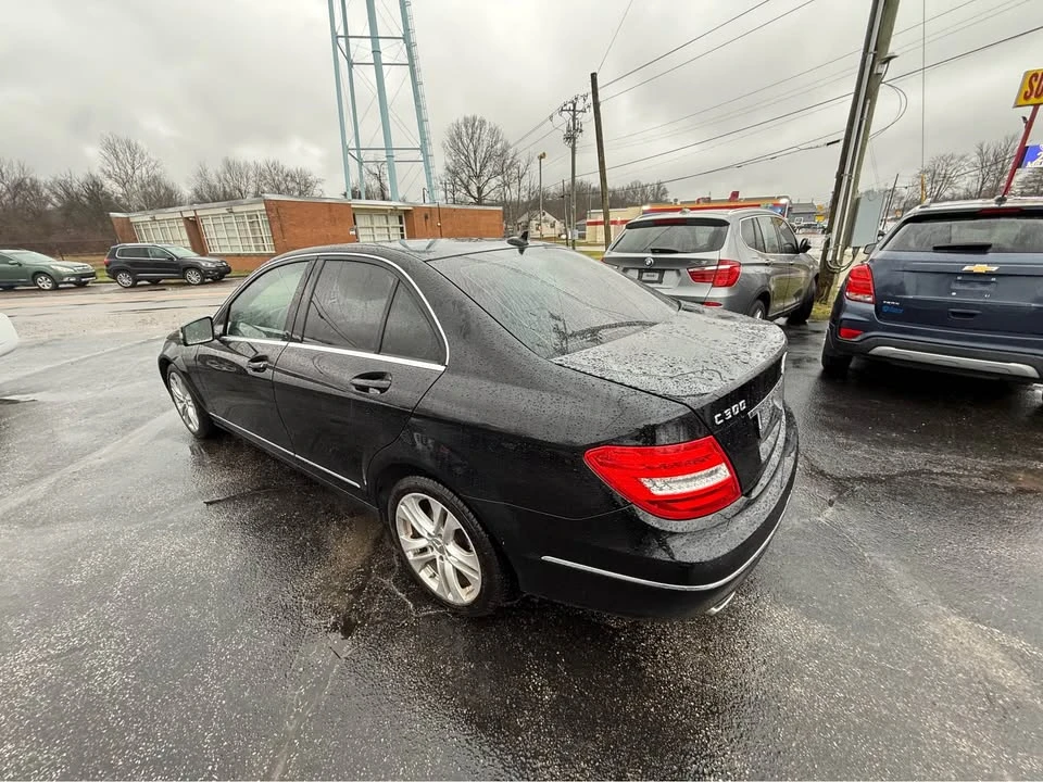 2013 Mercedes-Benz W204 C-Class - Image 7 of 18