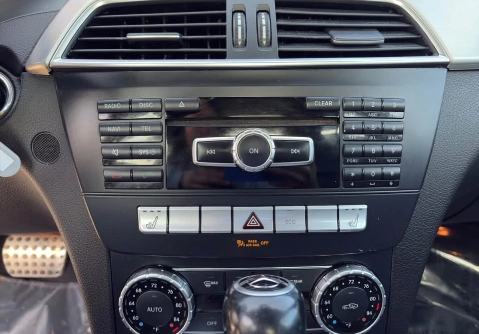 2013 Mercedes-Benz W204 C-Class - Image 16 of 19