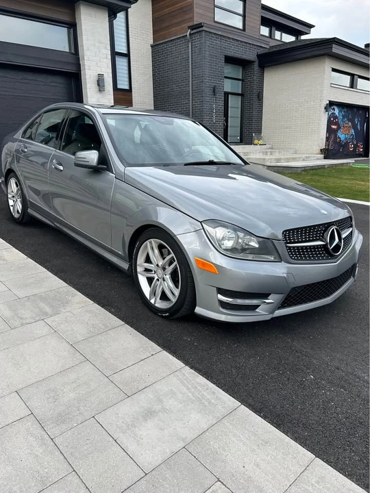2013 Mercedes-Benz W204 C-Class - Image 3 of 13