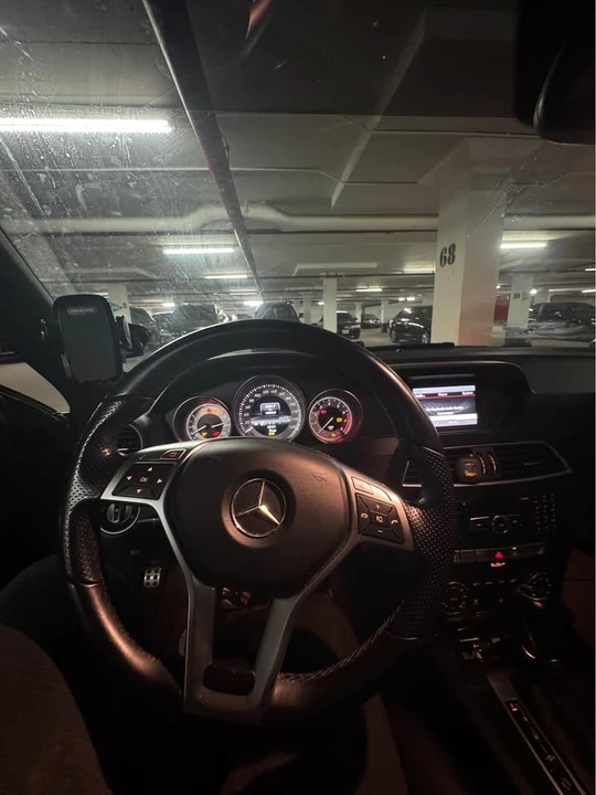 2013 Mercedes-Benz W204 C-Class - Image 8 of 8