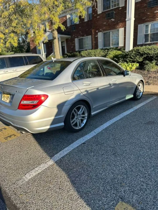2013 Mercedes-Benz W204 C-Class - Image 3 of 12