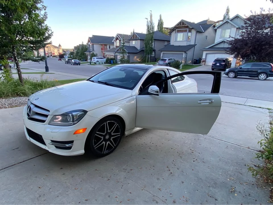 2013 Mercedes-Benz W204 C-Class - Image 12 of 20