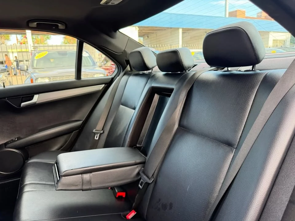 2013 Mercedes-Benz W204 C-Class - Image 13 of 19