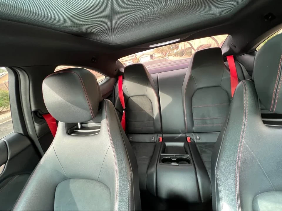 2013 Mercedes-Benz W204 C-Class - Image 9 of 12