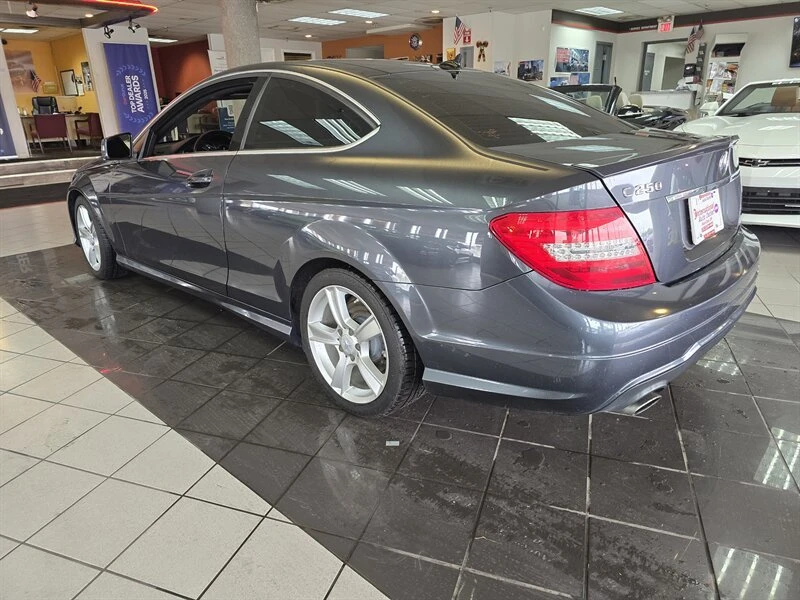 2013 Mercedes-Benz W204 C-Class - Image 5 of 19