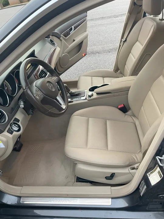 2013 Mercedes-Benz W204 C-Class - Image 5 of 8