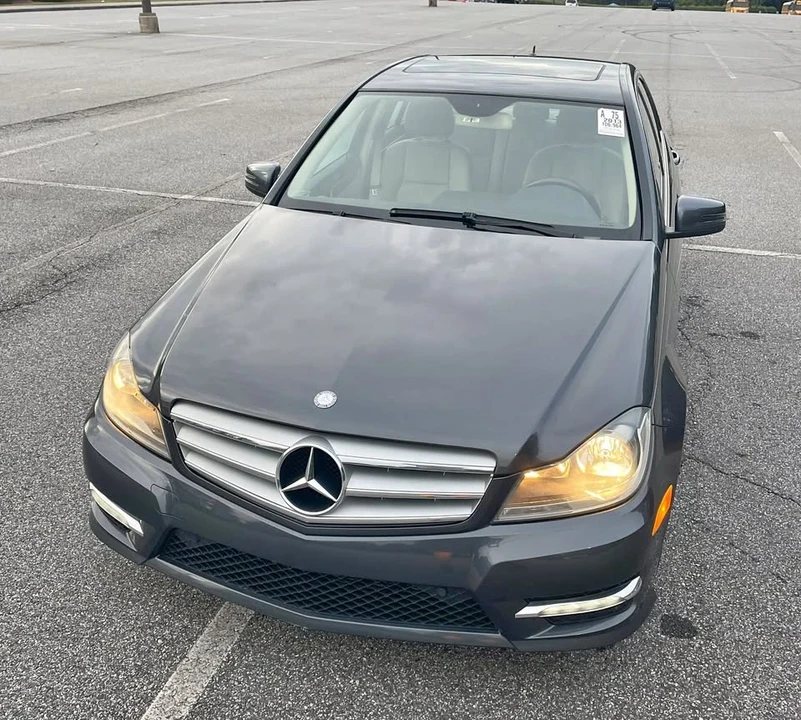 2013 Mercedes-Benz W204 C-Class - Image 2 of 8