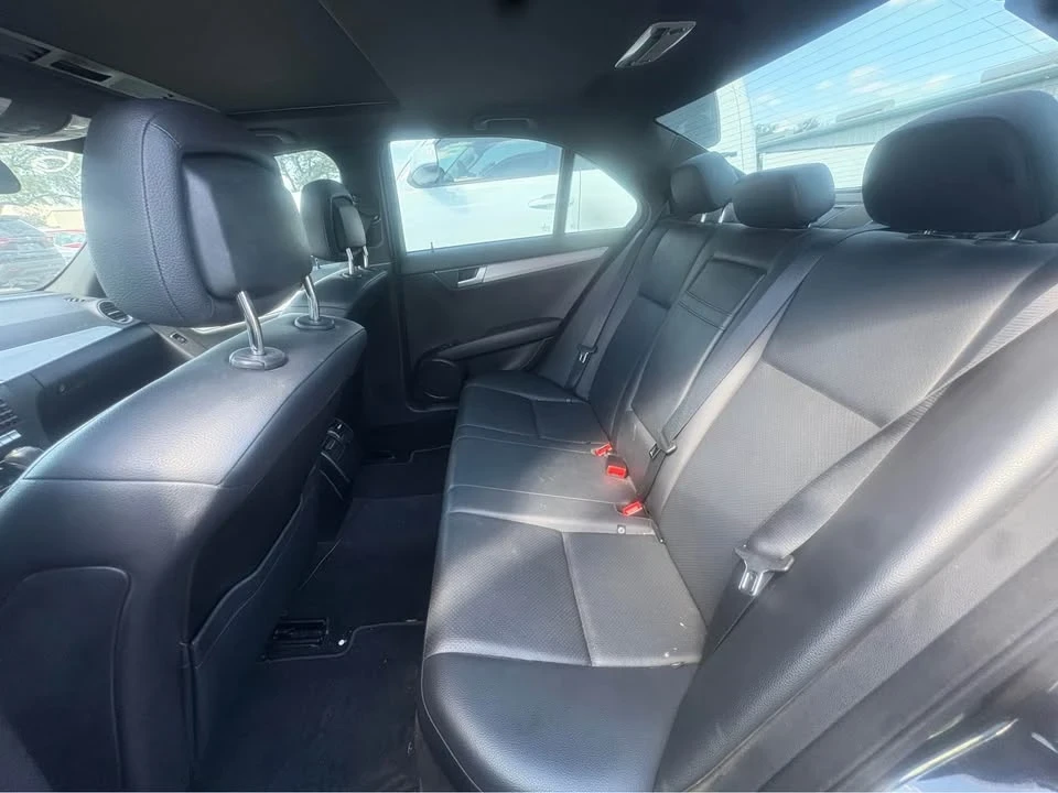 2013 Mercedes-Benz W204 C-Class - Image 13 of 17