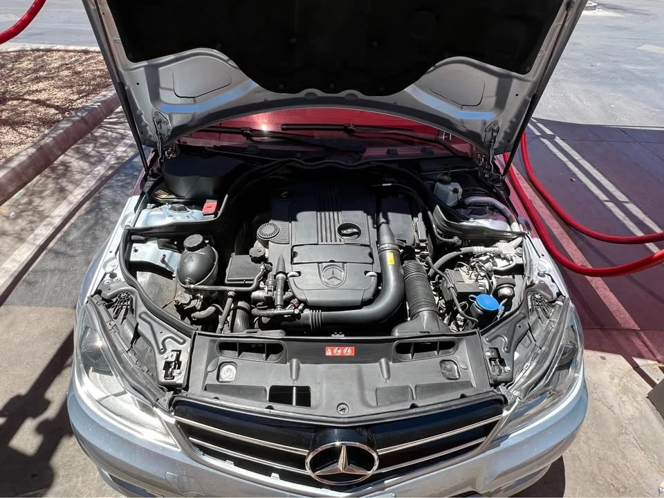 2013 Mercedes-Benz W204 C-Class - Image 10 of 12