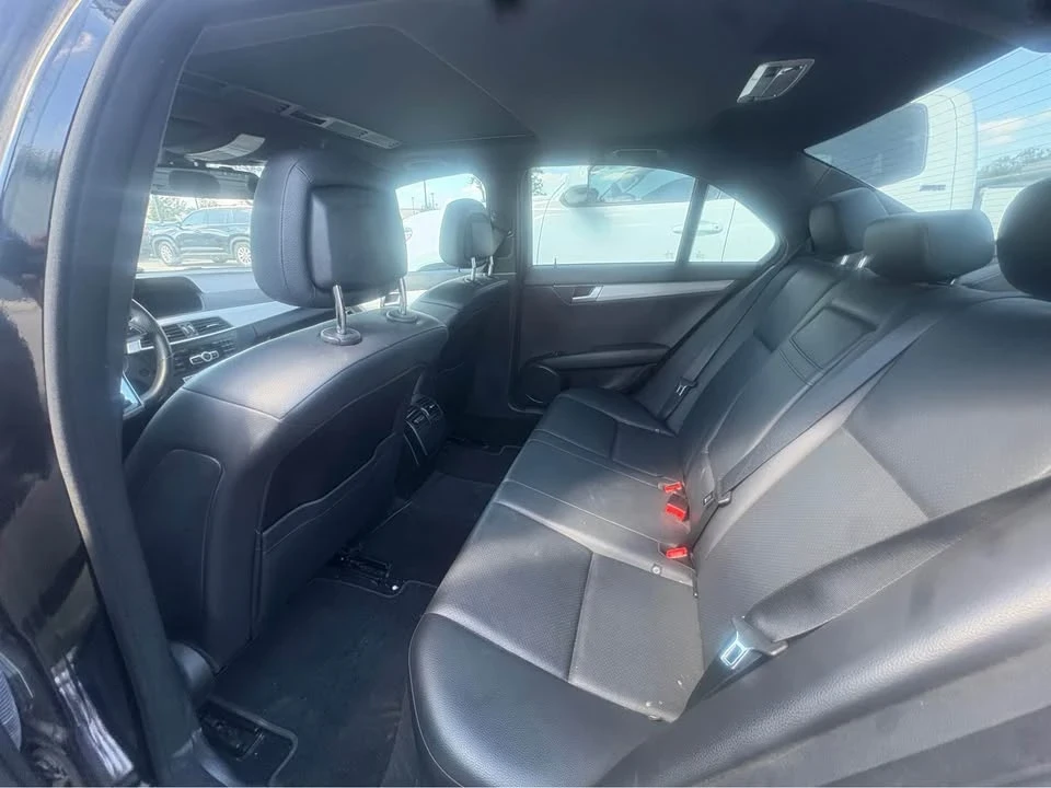2013 Mercedes-Benz W204 C-Class - Image 12 of 17