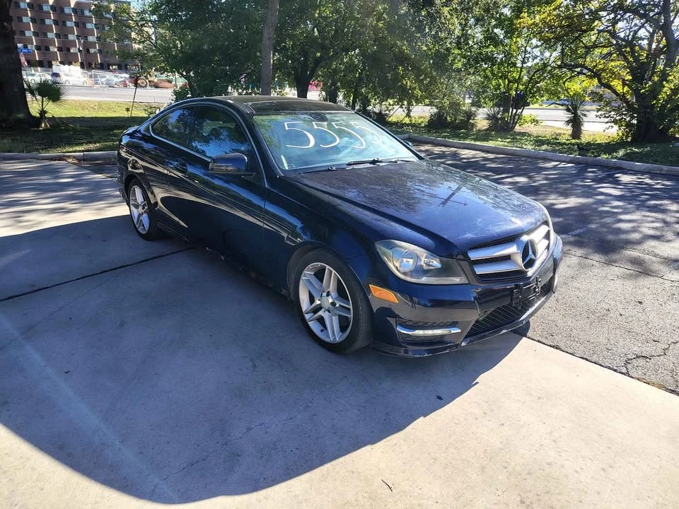 2013 Mercedes-Benz W204 C-Class - Image 2 of 10