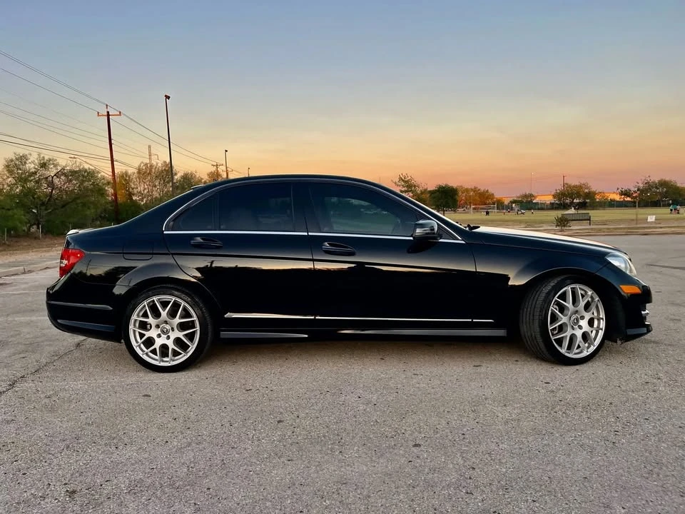 2013 Mercedes-Benz W204 C-Class - Image 3 of 20