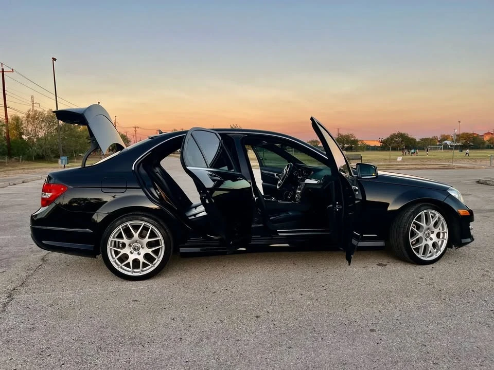 2013 Mercedes-Benz W204 C-Class - Image 9 of 20