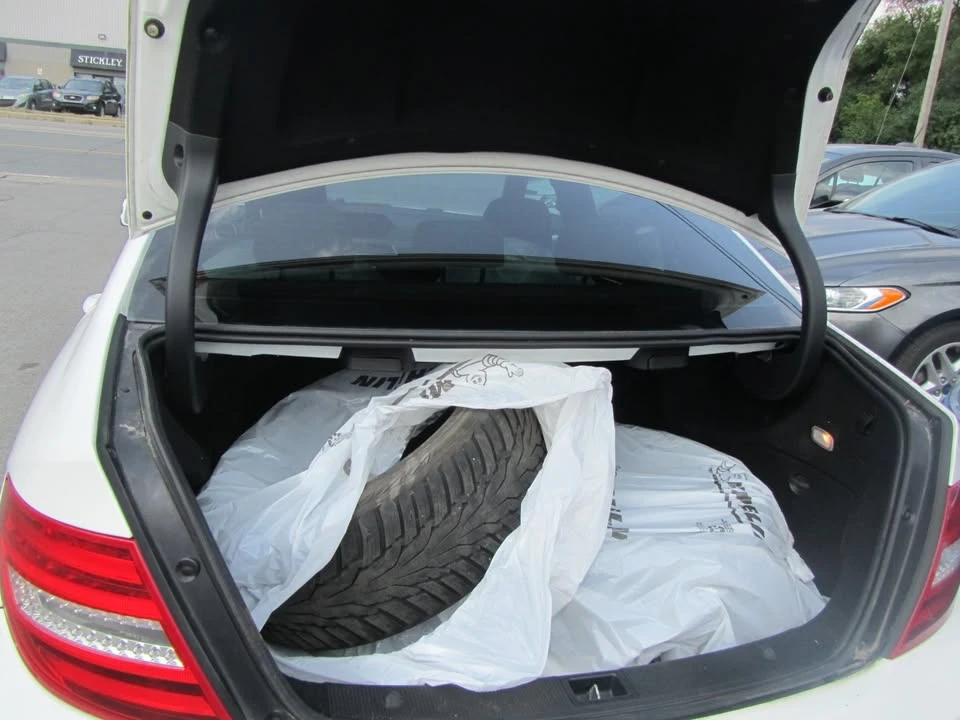 2013 Mercedes-Benz W204 C-Class - Image 5 of 15