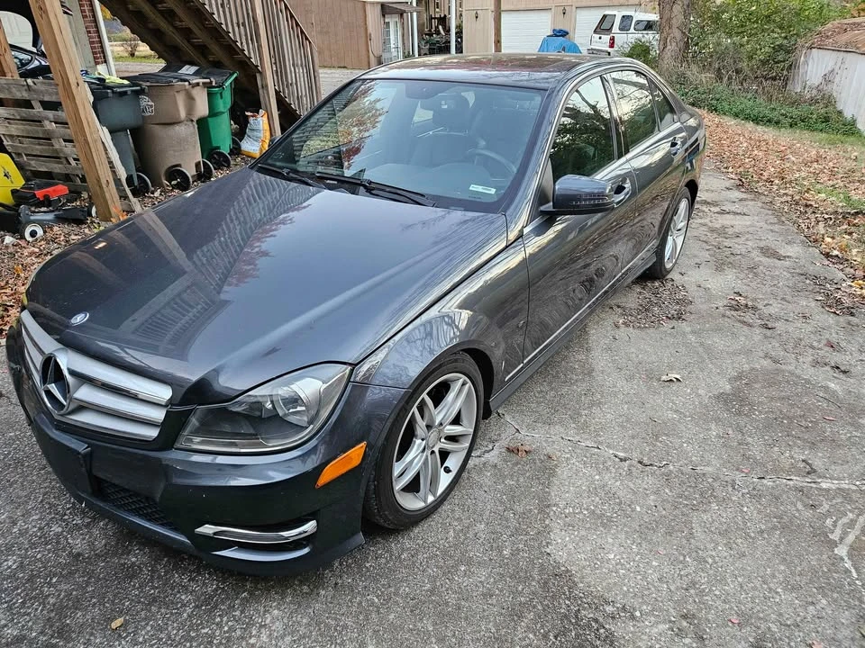 2013 Mercedes-Benz W204 C-Class - Image 2 of 9