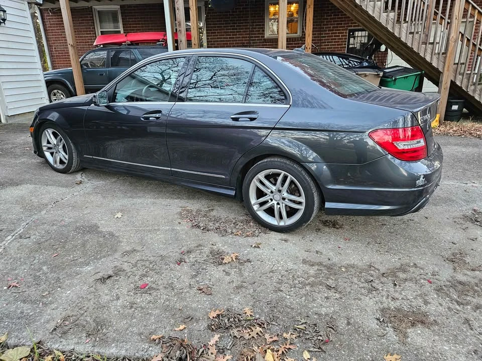 2013 Mercedes-Benz W204 C-Class - Image 3 of 9