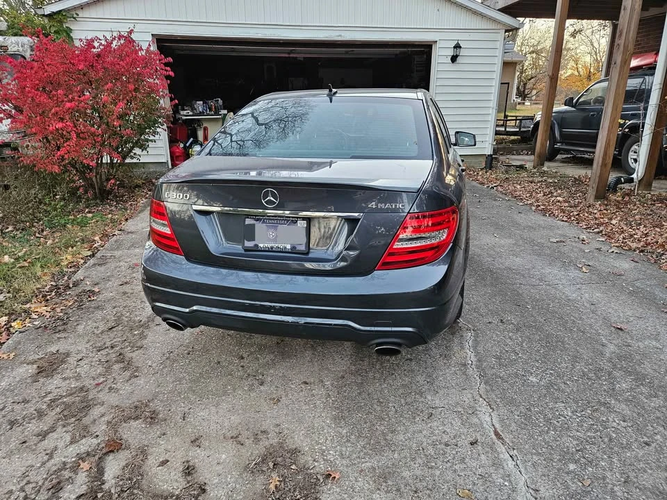 2013 Mercedes-Benz W204 C-Class - Image 4 of 9
