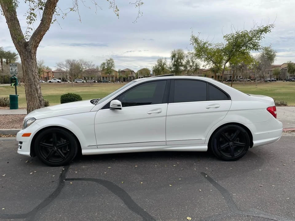 2013 Mercedes-Benz W204 C-Class - Image 3 of 8