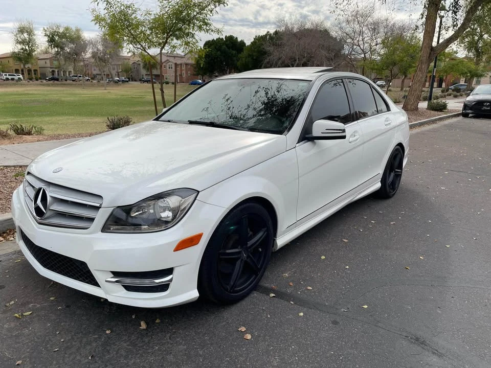 2013 Mercedes-Benz W204 C-Class - Image 2 of 8