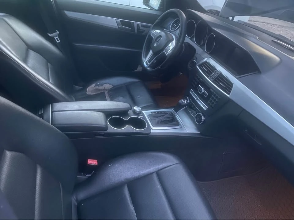 2013 Mercedes-Benz W204 C-Class - Image 9 of 17